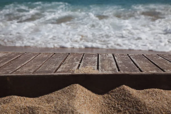 Wooden Plank Sand Blue Sea Background — Stock Photo, Image