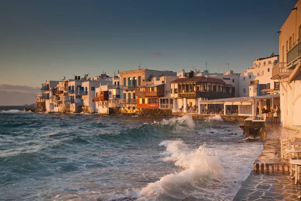 Poco Veneno Atardecer Mykonos Grecia Destiación Viajes Lujo Islas Griegas —  Fotos de Stock