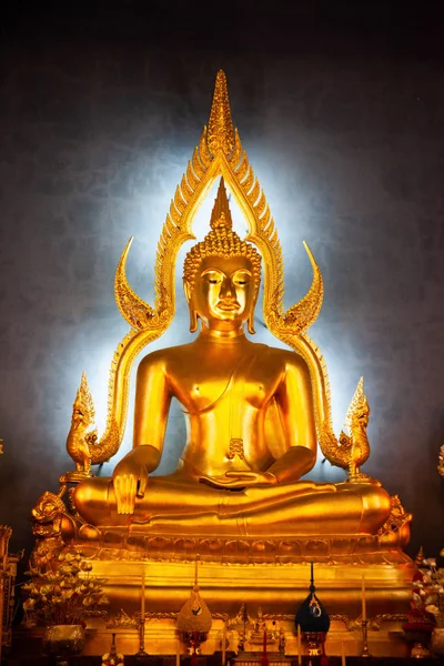Szobor a Buddha, Wat Benchamabopit, Bangkok, Thaiföld — Stock Fotó