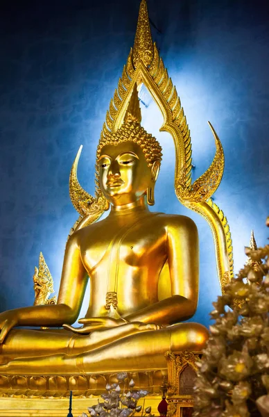 Statue de Bouddha à Wat Benchamabopit, Bangkok, Thaïlande — Photo