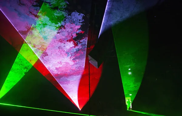 Futuristische Lichter. Cyberpunk-Hintergrund. abstrakte Laser leuchten — Stockfoto