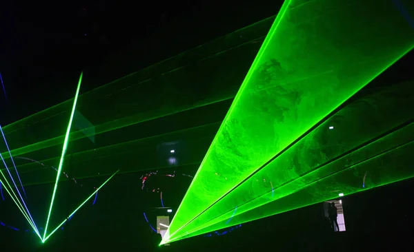 Lumières futuristes. Cyberpunk background. Laser abstrait glowin — Photo