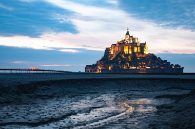 Mont Saint-Michel ile gelgit, Manş Denizi, St. Ja Yolu