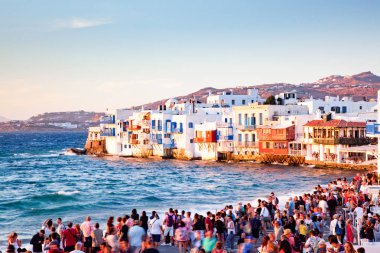 gün batımında küçük venedik, mikonos, Yunanistan - lüks seyahat destiat
