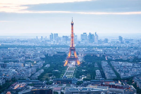 パリ、フランス - 5月 6, 2018: エッフェル塔とパーの航空写真 — ストック写真