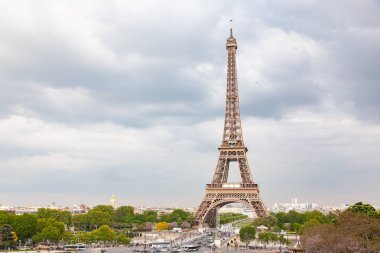 romantik hedef Eyfel kulesi Paris, Fransa