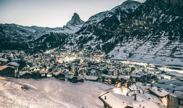 Csodálatos Kilátás Nyílik Matterhorn Csúcs Zermatt — Stock Fotó