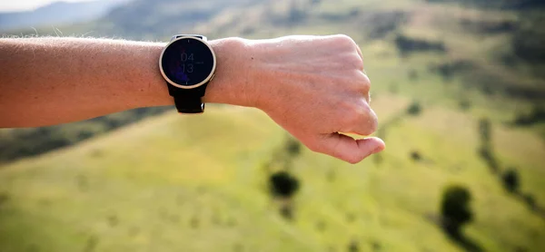 Woman Wearing Smart Watch — Stock Photo, Image