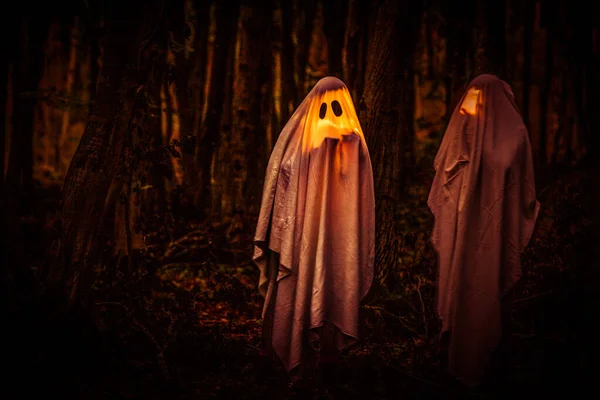 Geest Een Donker Bos Halloween Achtergrond — Stockfoto