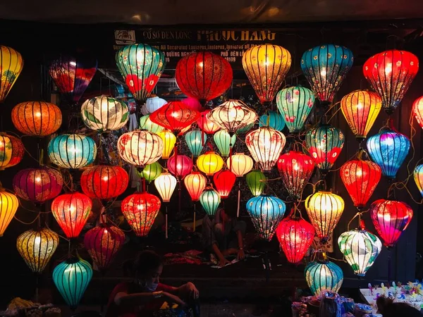 Πολύχρωμο Φως Φανάρι Στο Νυχτερινό Δρόμο Χόι Αρχαία Πόλη Βιετνάμ Εικόνα Αρχείου