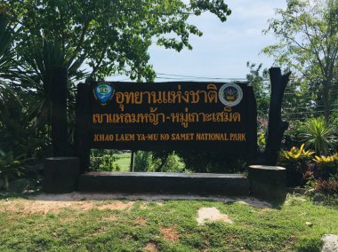 Tayland, Rayong 'daki Khao Laem Ya Mu Ko Samet Ulusal Parkı etiketi 