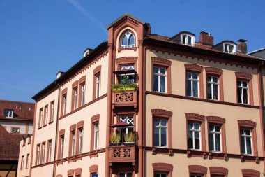 İmgelerinde Ayrıntılar / Alman mimari beylikleri, Krallık ve diğer sömürgeleri Alman topraklarının Yüzyıllar süren lige nedeniyle bölgesel çeşitlilik büyük bir karakterizedir. 