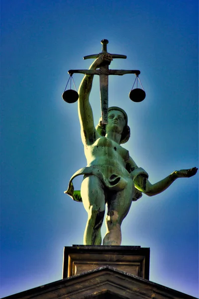 Justitia Jest Bogini Sprawiedliwości Justitia Jest Uosobieniem Sprawiedliwości — Zdjęcie stockowe