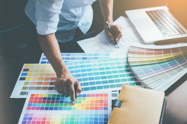 Mimar mühendis tasarım kavramı planlama planı üzerinde çalışma.