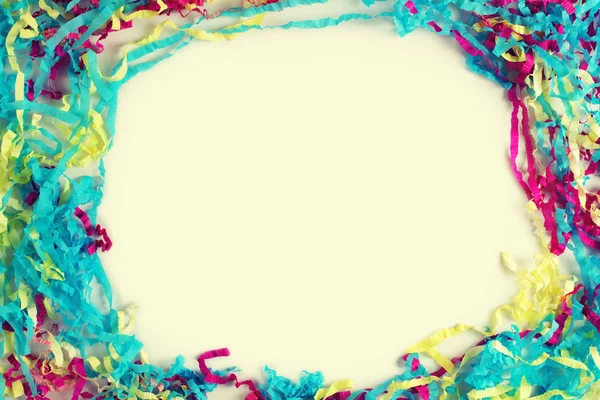 Dekorativer Abstrakter Hintergrund Aus Farbigem Papier Auf Weißem Hintergrund Rahmen — Stockfoto
