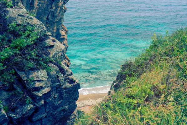 Turquesa mar rochas natureza os trópicos Fundo natural — Fotografia de Stock