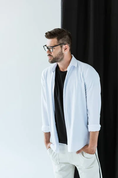 Fashionable Confident Man Wearing Glasses White Shirt Standing Black Curtain — Stock Photo, Image