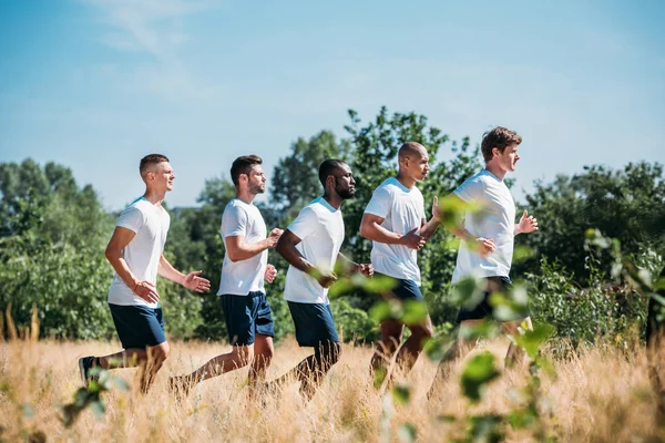 Side View Multicultural Group Soldiers Running Range — Stock Photo, Image