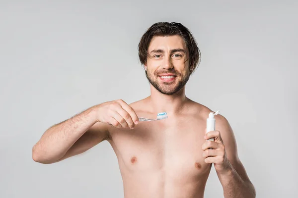 Portrait Smiling Shirtless Man Toothbrush Toothpaste Isolated Grey — Free Stock Photo