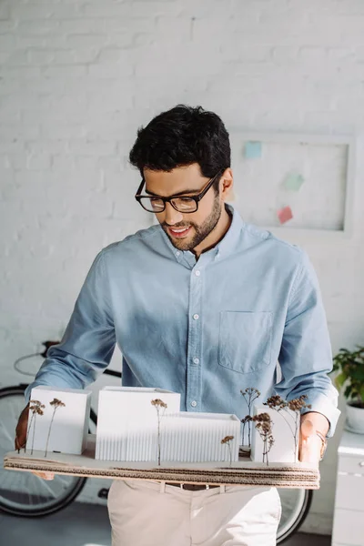 Handsome Smiling Architect Holding Architecture Model Office — Stock Photo, Image