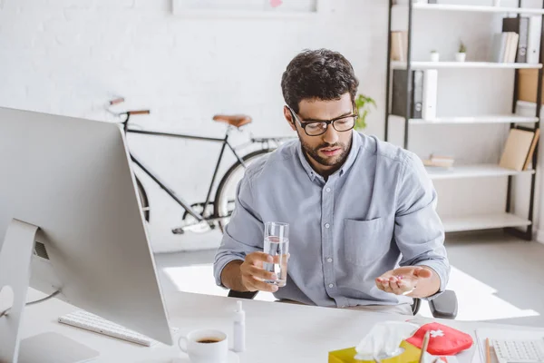 Sick Manager Holding Pills Glass Water Table Office — Stock Photo, Image
