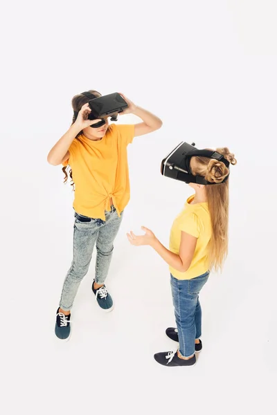 High Angle View Beautiful Kids Using Virtual Reality Headsets Isolated — Stock Photo, Image