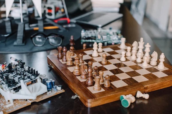 Chess Board Circuit Board Table Living Room — Free Stock Photo