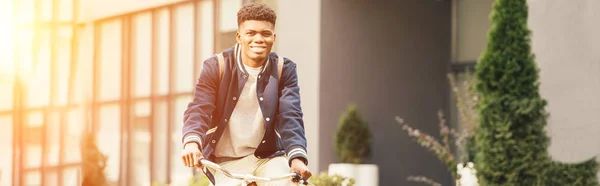 Cheerful African American Man Riding Bicycle City Sunlight — Stock Photo, Image