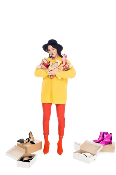 Attraktives Stylisches Mädchen Mit Einem Haufen High Heels Isoliert Auf — kostenloses Stockfoto