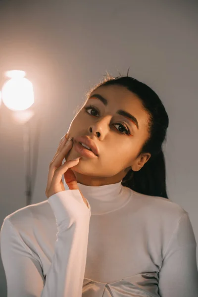 Portrait African American Girl White Turtle Neck Posing Looking Camera — Stock Photo, Image