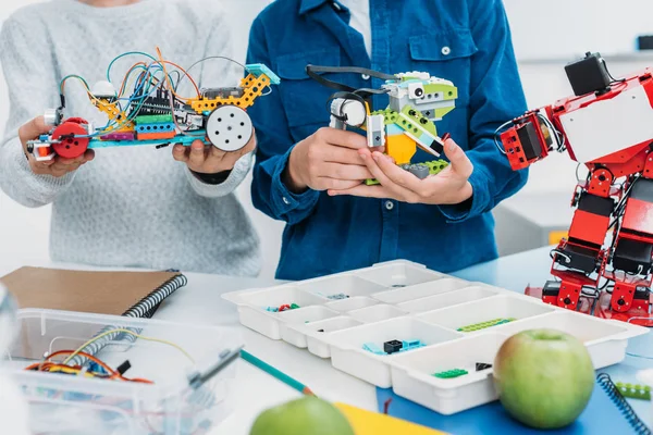 Cropped View Schoolboys Holding Handmade Robots Stem Class — Stock Photo, Image