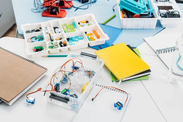 Scattered School Supplies Stem Education Class — Stock Photo, Image