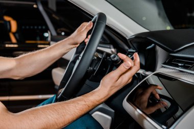 çalışma mekanik kontrol araba temizlik birimi kısmi görünümü