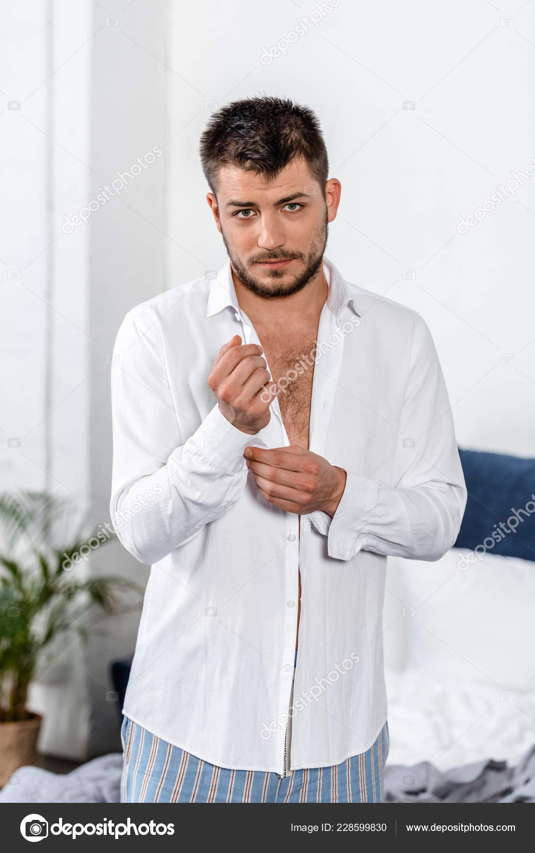 looking to cuff