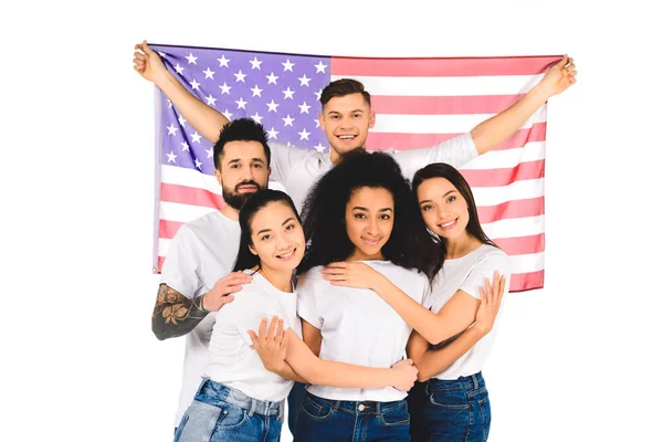 Grupo Multiétnico Jóvenes Abrazando Sosteniendo Bandera Aislados Blanco — Foto de stock gratis