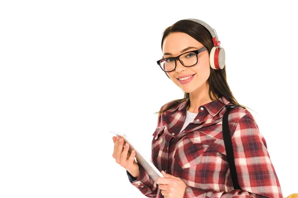 Schöne Frau Kopfhörer Mit Digitalem Tablet Isoliert Auf Weiß — Stockfoto