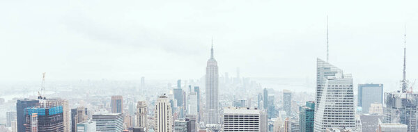 панорамный вид на здания Нью-Йорка, сша
