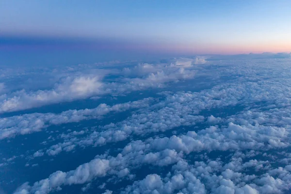 Vista Del Cielo Nuvoloso Blu Come Sfondo — Foto Stock