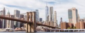 Manhattan, New York, Amerikai Egyesült Államok - 2018. október 8.: panoráma manhattan és brooklyn híd, new York, Amerikai Egyesült Államok