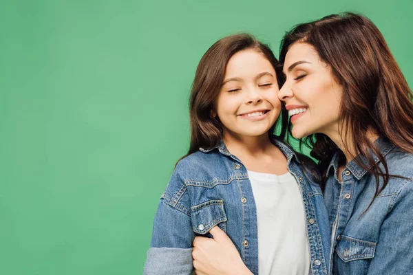 Happy Mother Daughter Eyes Closed Hugging Isolated Green — Stock Photo, Image