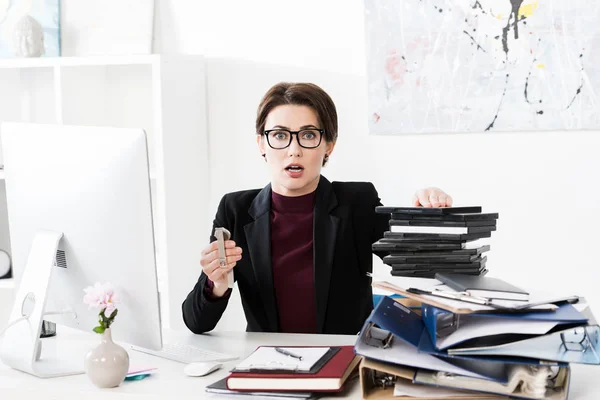 Shocked Attractive Businesswoman Holding Wristwatch Office — Stock Photo, Image