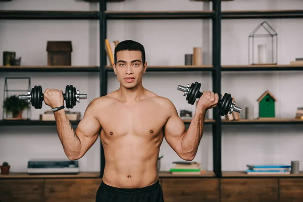 Muscular Racial Man Exercising Dumbbells Living Room — Stock Photo, Image