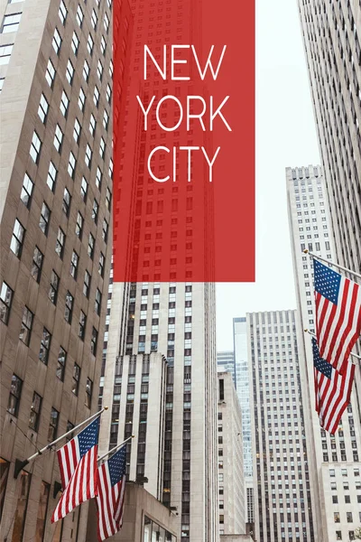 Low Angle View Skyscrapers American Flags New York City Street — Stock Photo, Image