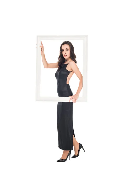 Elegante Frau Schwarzen Kleid Posiert Mit Rahmen Isoliert Auf Weiß — Stockfoto