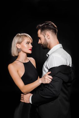 zarif kız soyunma yakışıklı erkek siyah izole