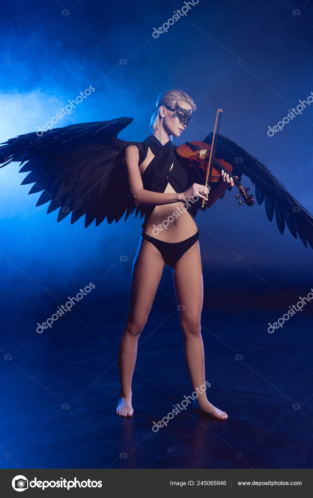 μαύρο έφηβος μαύρο πουλί μαύρη χήρα πορνό cosplay