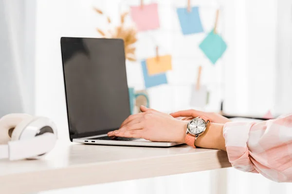 Partial View Woman Wristwatch Using Laptop Blank Screen — Stock Photo, Image