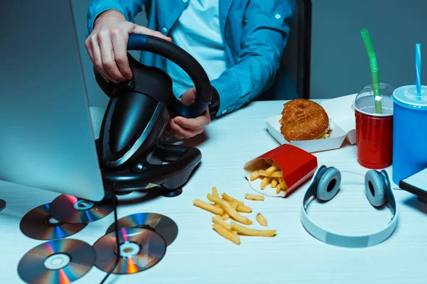 Cropped View Man Holding Steering Wheel Table Fast Food Discs — Stock Photo, Image