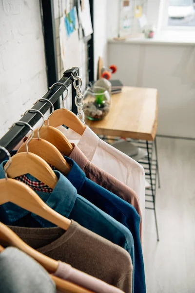 Straight Rack Shirts Wooden Hangers Room — Stock Photo, Image