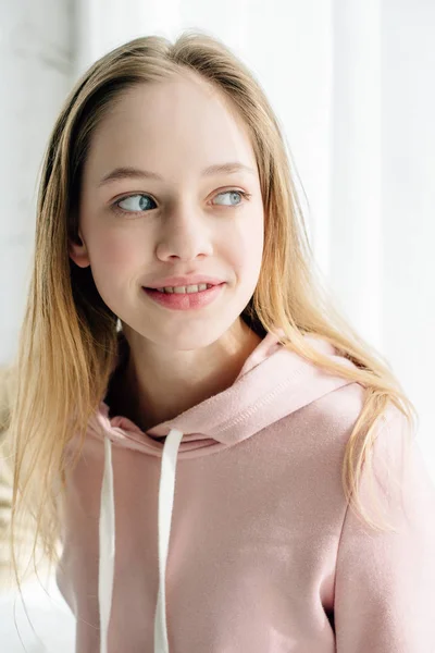 Cute Teenage Kid Pink Hoodie Looking Away Smile — Stock Photo, Image